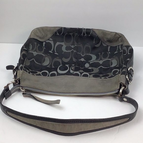 Coach Bog - Picture 4 of 15